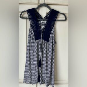 Max Studio Blue and White Tie Front Tank Top with Crocheted Shoulder strap Med